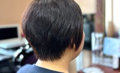 キュビズムカットと沖縄産ヘナカラー